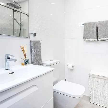 Gorgeous View Capitana Adeje 4bd/3bth +sauna アデヘ