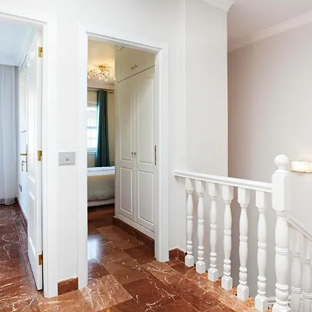 Gorgeous View Capitana Adeje 4bd/3bth +sauna 別荘 *