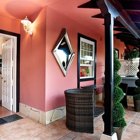Gorgeous View Capitana Adeje 4bd/3bth +sauna * アデヘ