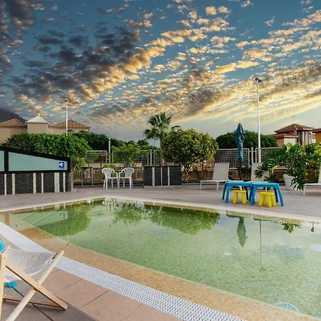 Gorgeous View Capitana Adeje 4bd/3bth +sauna *