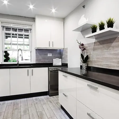 別荘 Gorgeous View Capitana Adeje 4bd/3bth +sauna アデヘ