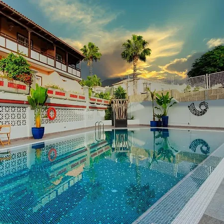 別荘 Gorgeous View Capitana Adeje 4bd/3bth +sauna *